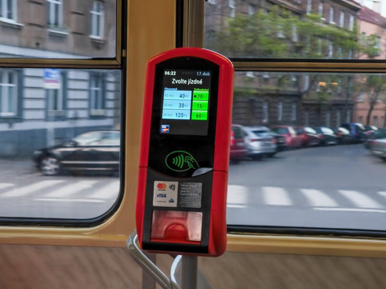 Photo gallery: Visiting FISC