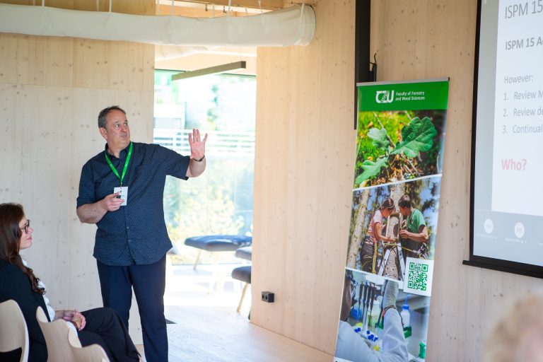 Photo gallery: IFQRG Meeting in pictures. A week of discussion and collaboration at FISC
